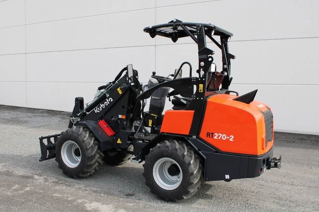 Kubota RT270-2 KATOKSELLA! UUSI - Cargadora articulada: foto 2 Kubota RT270-2 KATOKSELLA! UUSI - Cargadora articulada: foto 2