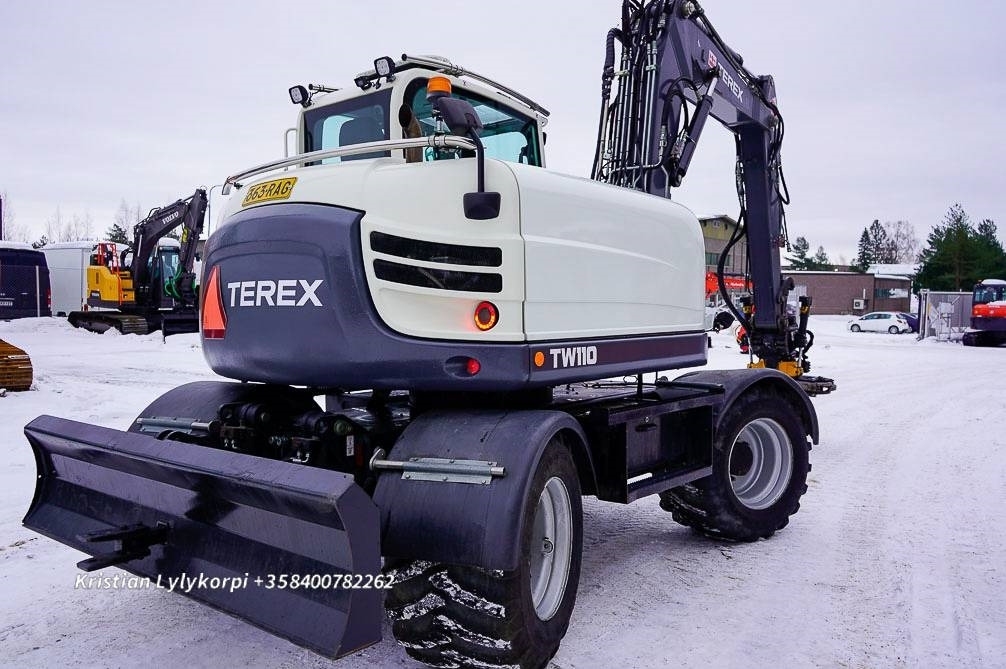 Excavadora de ruedas Terex TW110 PYÖRITTÄJÄLLÄ: foto 7