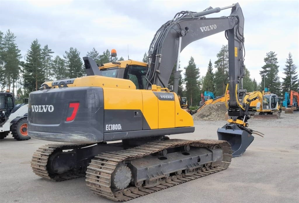 Volvo EC180DL PYÖRITTÄJÄLLÄ - Excavadora de cadenas: foto 5 Volvo EC180DL PYÖRITTÄJÄLLÄ - Excavadora de cadenas: foto 5