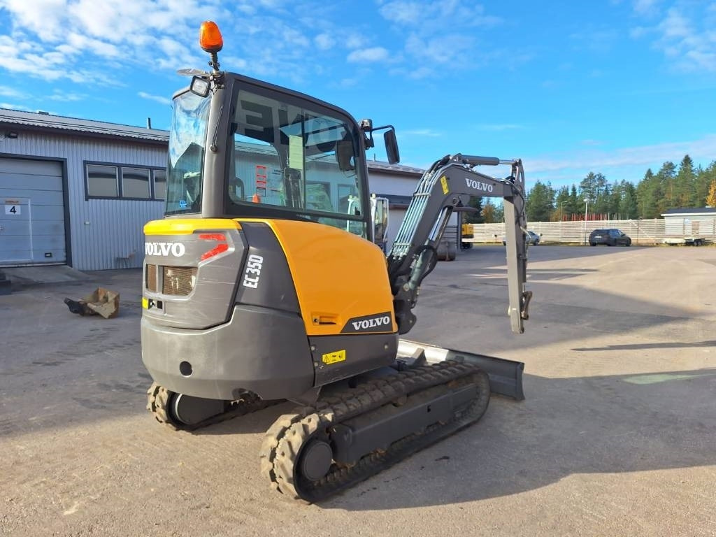 Volvo EC35D HIENO KUNTO - Miniexcavadora: foto 4 Volvo EC35D HIENO KUNTO - Miniexcavadora: foto 4