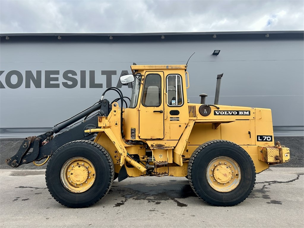 Volvo L 70 - Cargadora de ruedas: foto 1 Volvo L 70 - Cargadora de ruedas: foto 1