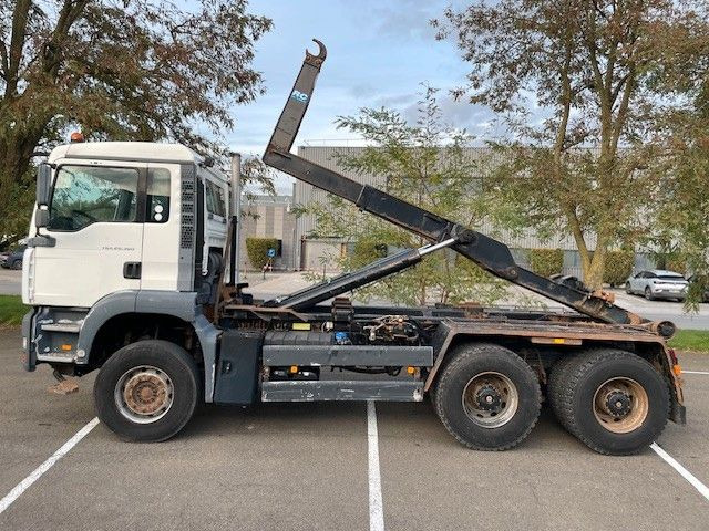 MAN TGA 26.360. 6x4. Marrel. - Camión multibasculante: foto 2 MAN TGA 26.360. 6x4. Marrel. - Camión multibasculante: foto 2