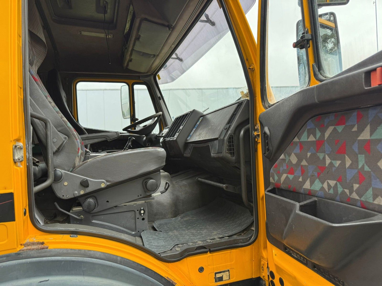 Leasing de  Mercedes-Benz 1827. Kran Palfinger PK13000. Mercedes-Benz 1827. Kran Palfinger PK13000.: foto 17 Leasing de  Mercedes-Benz 1827. Kran Palfinger PK13000. Mercedes-Benz 1827. Kran Palfinger PK13000.: foto 17