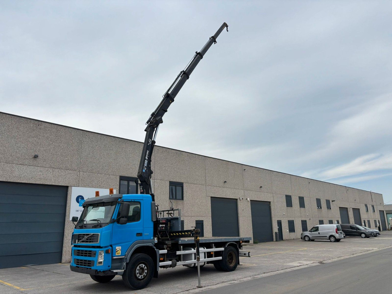 Volvo FM300. Hiab 166. Klima. - Camión grúa: foto 3 Volvo FM300. Hiab 166. Klima. - Camión grúa: foto 3