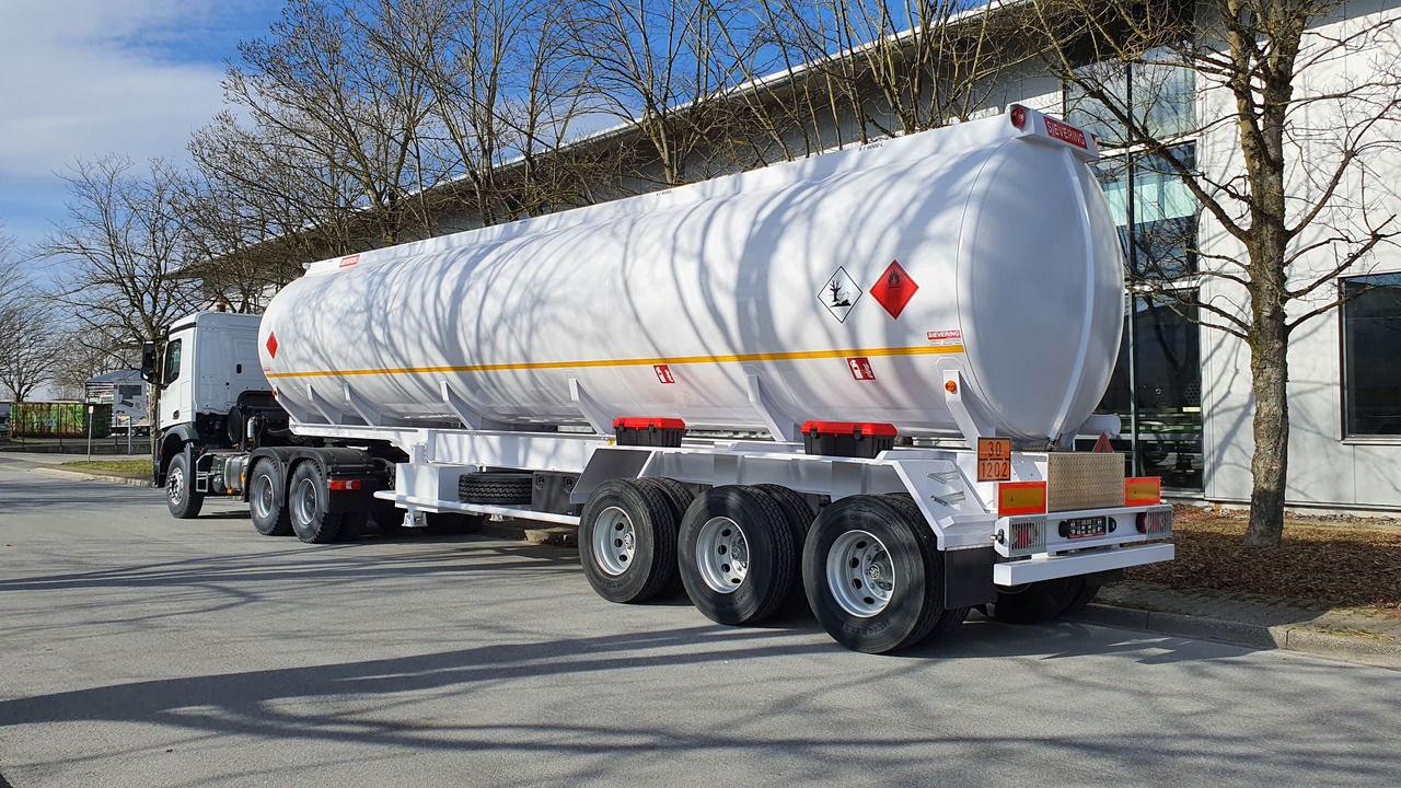 Sievering 40000 LITRE ADR FUEL TANK SEMI-TRAILER FOR MERCEDES ACTROS - Semirremolque cisterna: foto 3 Sievering 40000 LITRE ADR FUEL TANK SEMI-TRAILER FOR MERCEDES ACTROS - Semirremolque cisterna: foto 3
