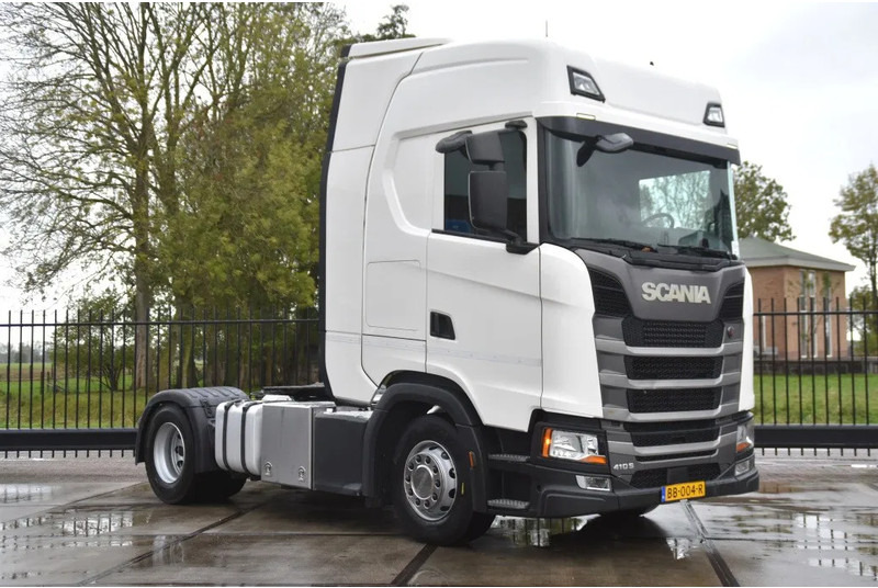 Scania S410 NGS 4x2EB MEGA 95 cm or 103 cm driving height - RETARDER - 773 TKM - FULL AIR - PARK. AIRCO - LEATHER SEATS - 2 x FUEL TANK - Cabeza tractora: foto 1 Scania S410 NGS 4x2EB MEGA 95 cm or 103 cm driving height - RETARDER - 773 TKM - FULL AIR - PARK. AIRCO - LEATHER SEATS - 2 x FUEL TANK - Cabeza tractora: foto 1