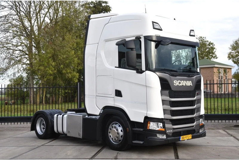 Scania S410 NGS 4x2EB MEGA 95 cm or 103 cm driving height - RETARDER - 817 TKM - FULL AIR - PARK. AIRCO - LEATHER SEATS - 2 x FUEL TANK - Cabeza tractora: foto 1 Scania S410 NGS 4x2EB MEGA 95 cm or 103 cm driving height - RETARDER - 817 TKM - FULL AIR - PARK. AIRCO - LEATHER SEATS - 2 x FUEL TANK - Cabeza tractora: foto 1