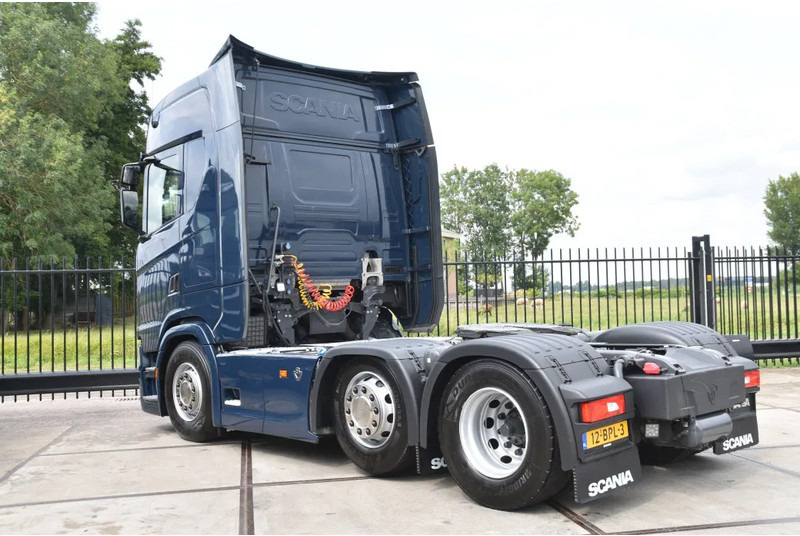 Scania S520 V8 NGS 6x2/4NB - RETARDER - FULL AIR - PARK. AIRCO - ACC - 2 x FUEL TANKS - LED LIGHTS - TOP CONDITION - - Cabeza tractora: foto 3 Scania S520 V8 NGS 6x2/4NB - RETARDER - FULL AIR - PARK. AIRCO - ACC - 2 x FUEL TANKS - LED LIGHTS - TOP CONDITION - - Cabeza tractora: foto 3