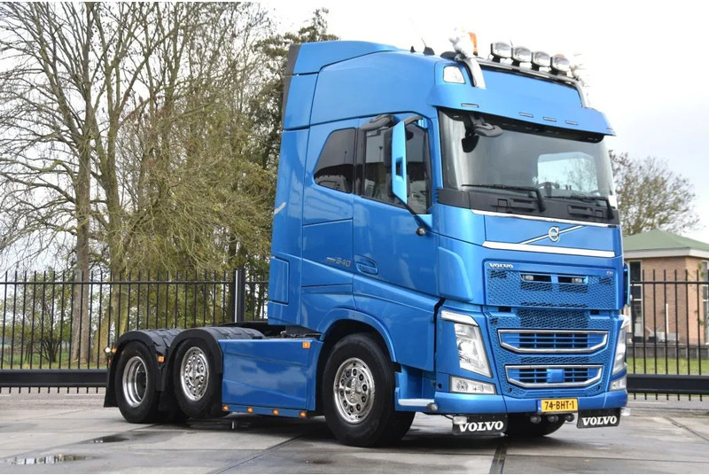Volvo FH 540 Globe 6x2/4 - 633 TKM - HYDRAULICS - PTO - 2 BEDS - XENON - GOOD CONDITION - - Cabeza tractora: foto 1 Volvo FH 540 Globe 6x2/4 - 633 TKM - HYDRAULICS - PTO - 2 BEDS - XENON - GOOD CONDITION - - Cabeza tractora: foto 1