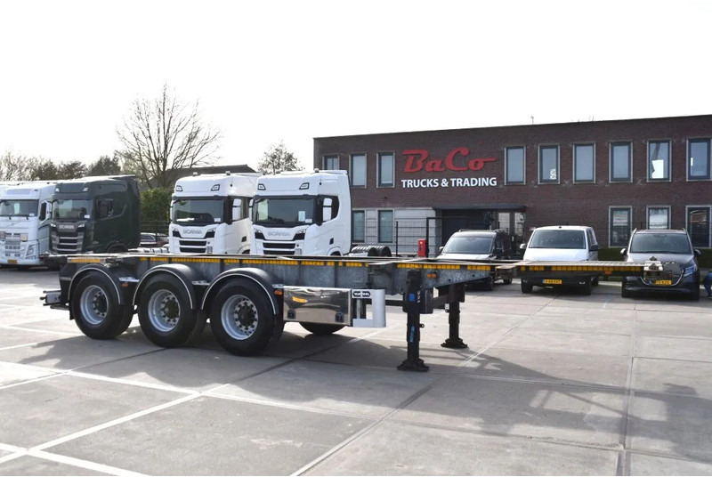 Van Hool - ADR FL -20 - 30F - GALVANIZED - SAF AXLES - DRUM BRAKES - GOOD CONDITION - - Semirremolque portacontenedore/ Intercambiable: foto 1 Van Hool - ADR FL -20 - 30F - GALVANIZED - SAF AXLES - DRUM BRAKES - GOOD CONDITION - - Semirremolque portacontenedore/ Intercambiable: foto 1