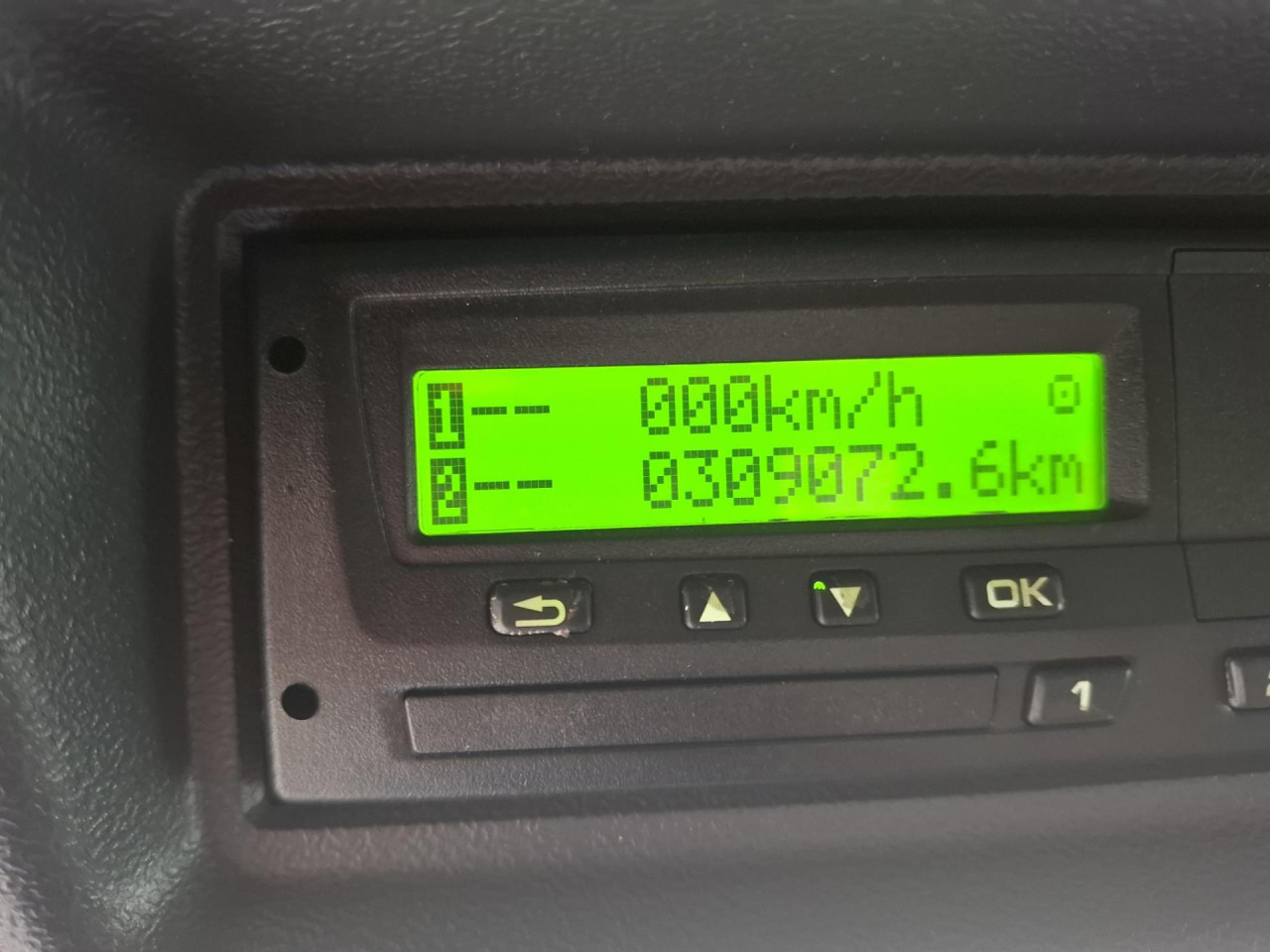 SCANIA SCANIA P250 Fourgon Hayon - Camión chasis: foto 5 SCANIA SCANIA P250 Fourgon Hayon - Camión chasis: foto 5