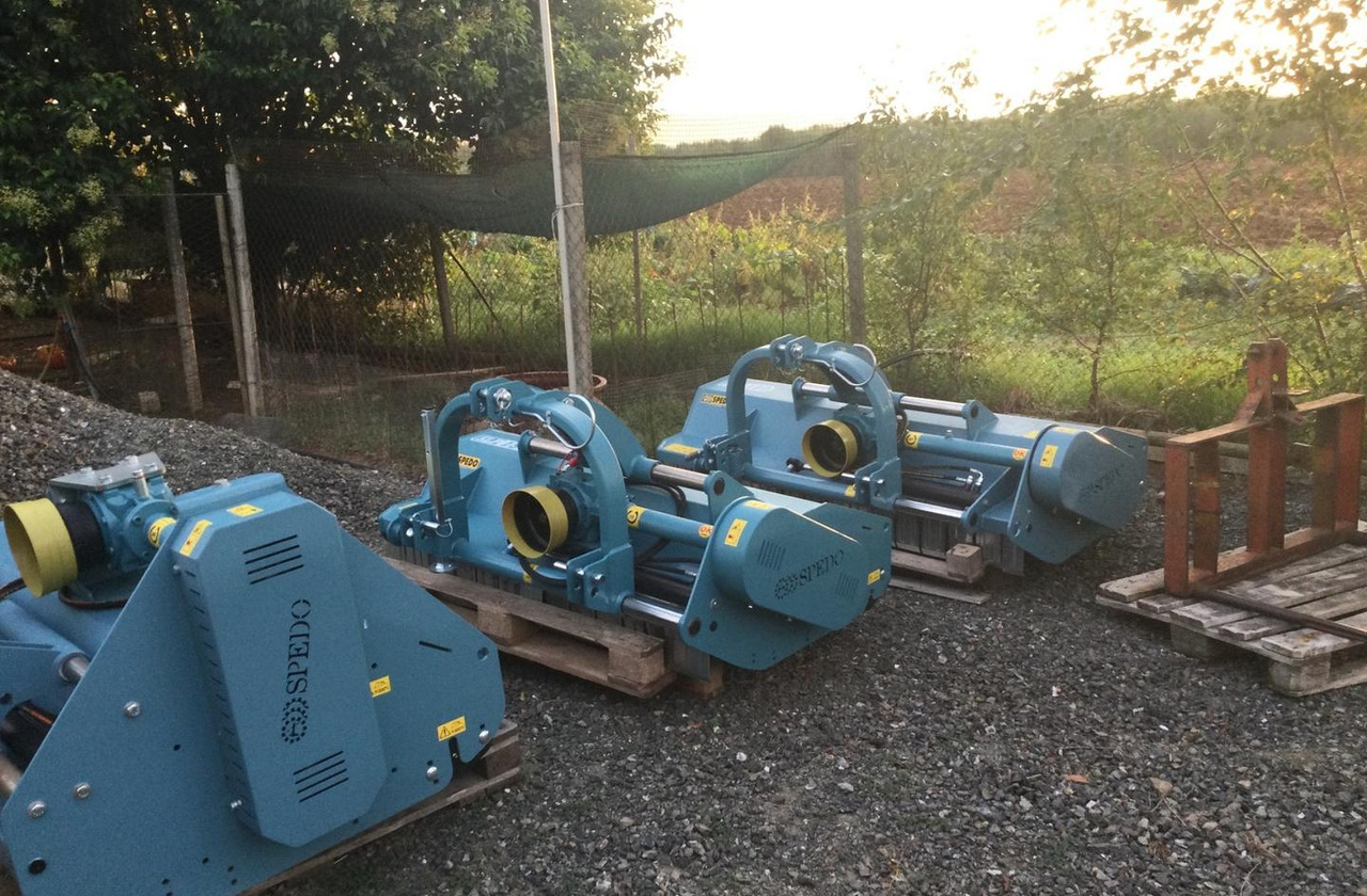 - Desbrozadora de martillos: foto 1 - Desbrozadora de martillos: foto 1