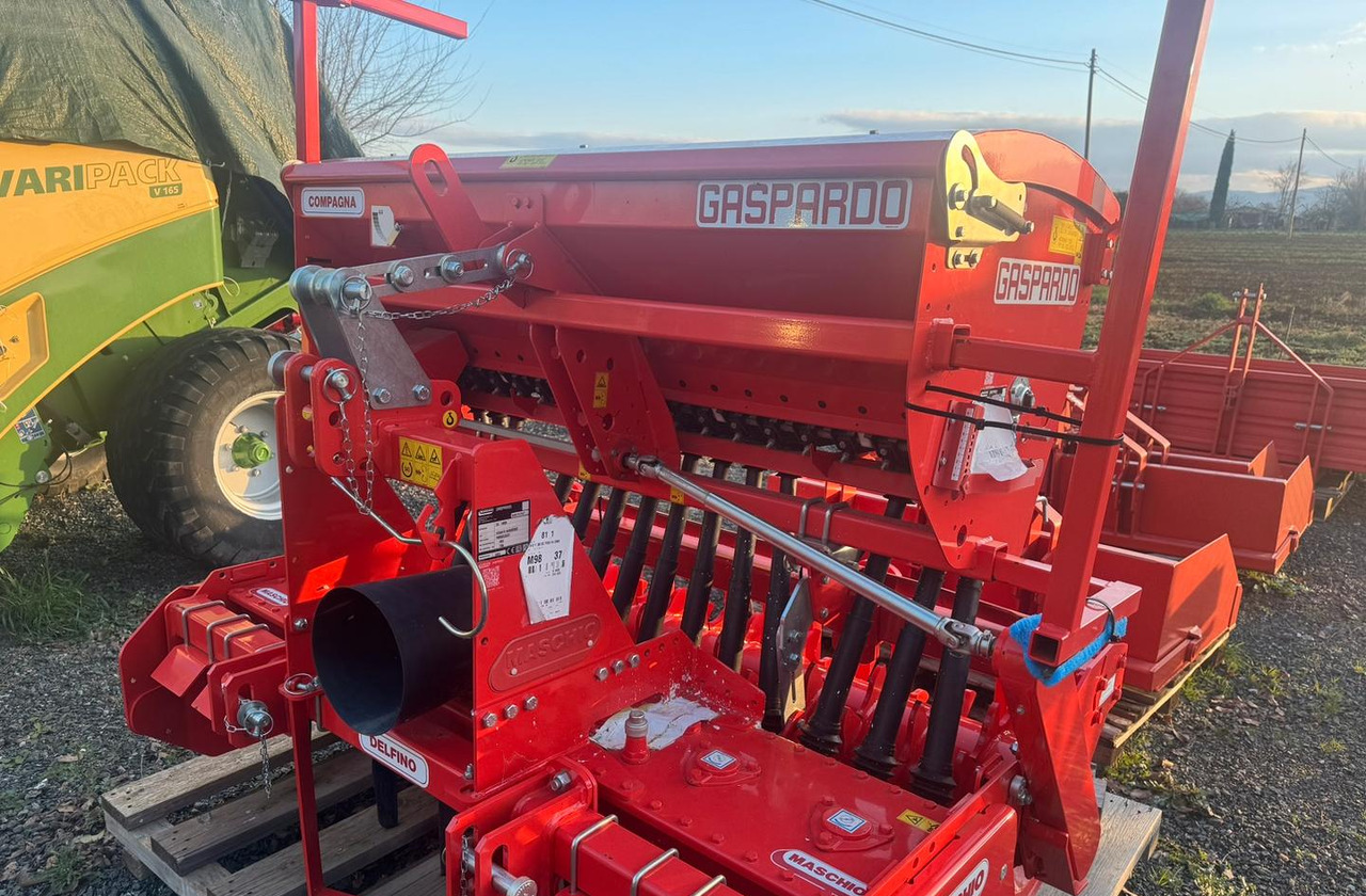 Seminatrice - Sembradora: foto 1 Seminatrice - Sembradora: foto 1