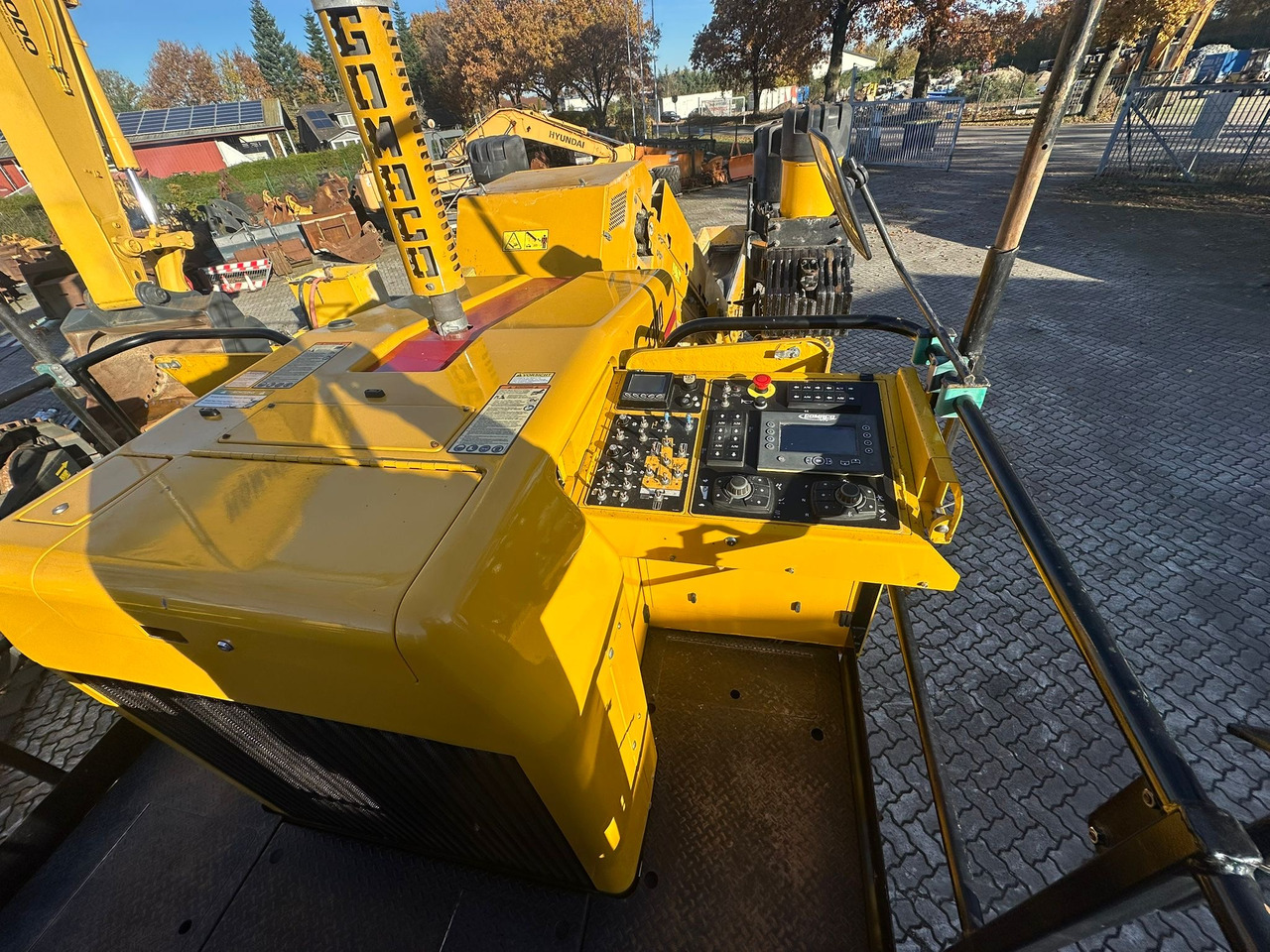 GOMACO 3300 - Pavimentadora de concreto: foto 3 GOMACO 3300 - Pavimentadora de concreto: foto 3