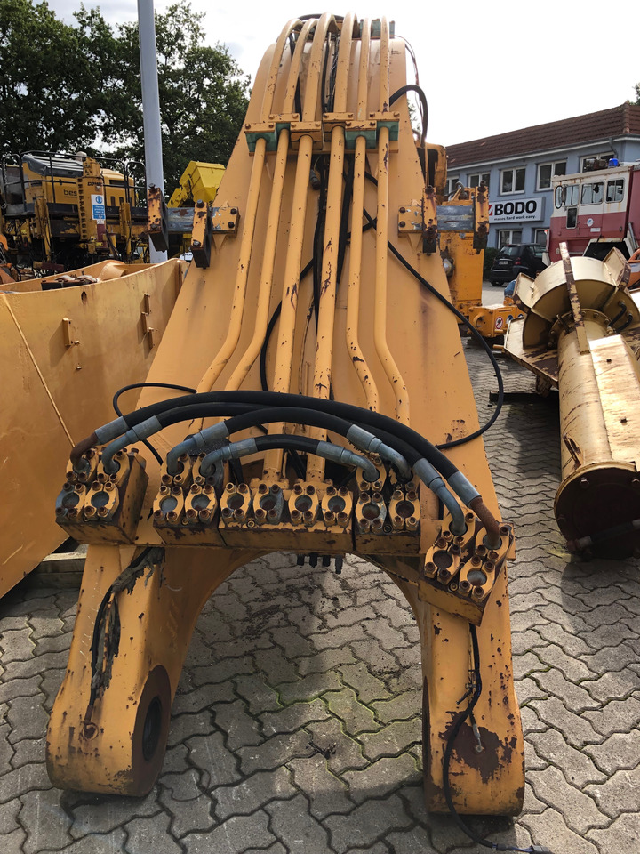 LIEBHERR Boom and sticks for 974 - Excavadora de cadenas: foto 4 LIEBHERR Boom and sticks for 974 - Excavadora de cadenas: foto 4