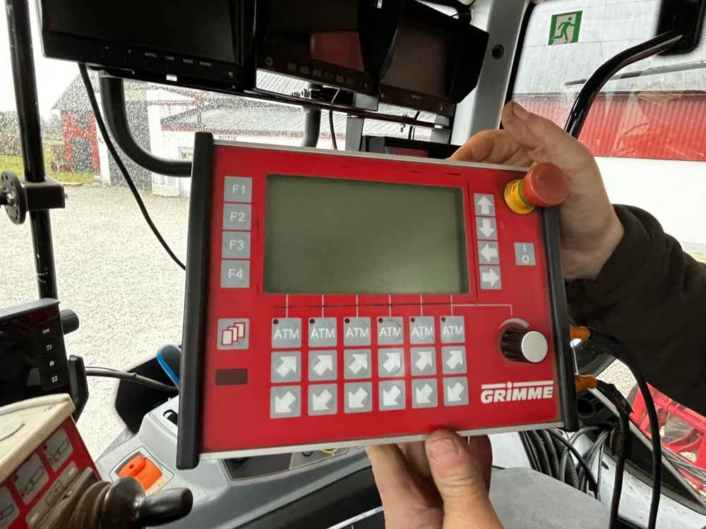 Grimme SE 75-55-UB - Cosechadora: foto 2 Grimme SE 75-55-UB - Cosechadora: foto 2