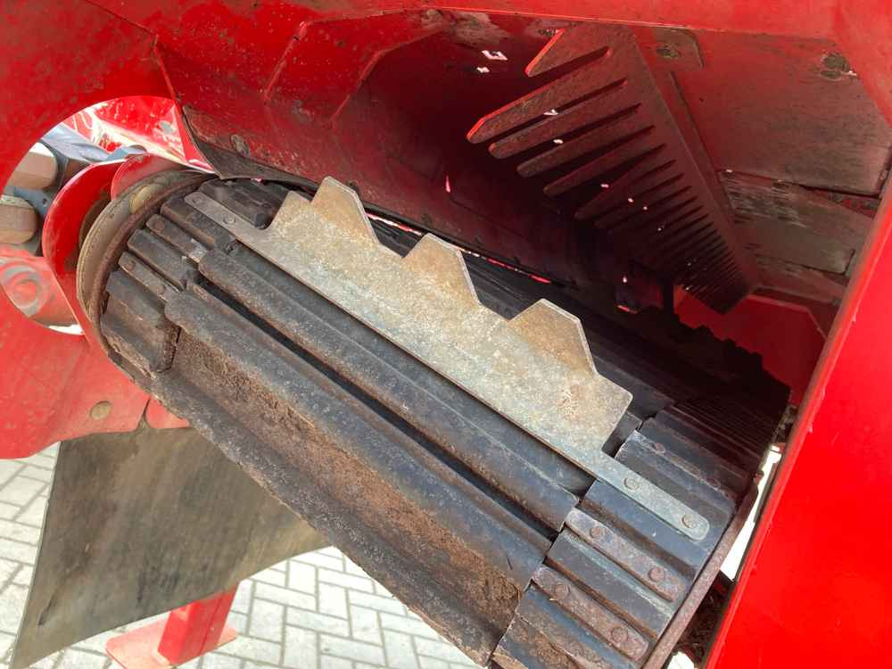 Grimme Grimme HT 210 2 Row Front Mounted Self-Propelled Topper - Cosechadora: foto 5 Grimme Grimme HT 210 2 Row Front Mounted Self-Propelled Topper - Cosechadora: foto 5