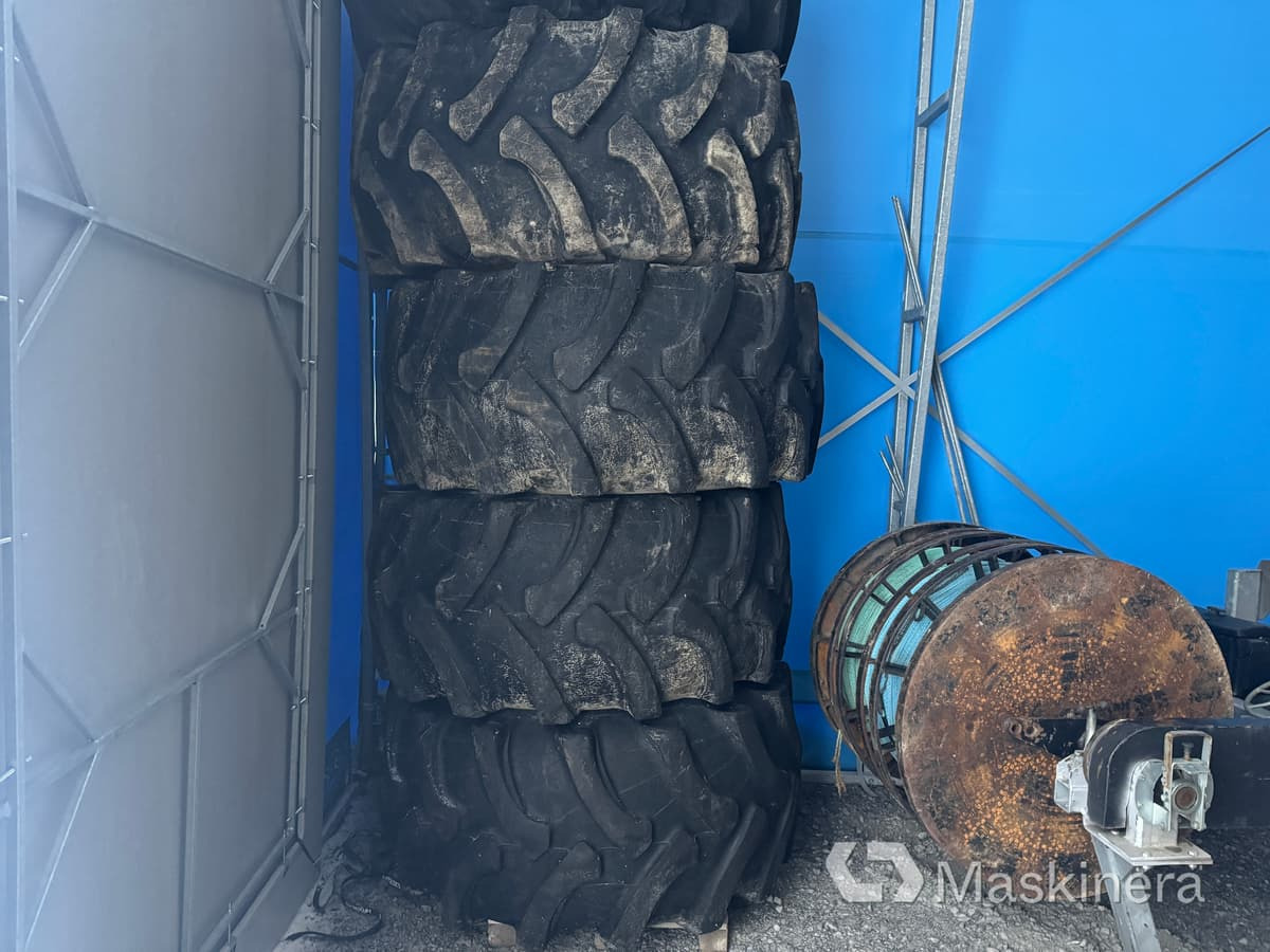 Entreprenadhjul till Huddig, Trelleborg 710/55-34 LS2 - Rueda completa para Maquinaria de construcción: foto 3 Entreprenadhjul till Huddig, Trelleborg 710/55-34 LS2 - Rueda completa para Maquinaria de construcción: foto 3