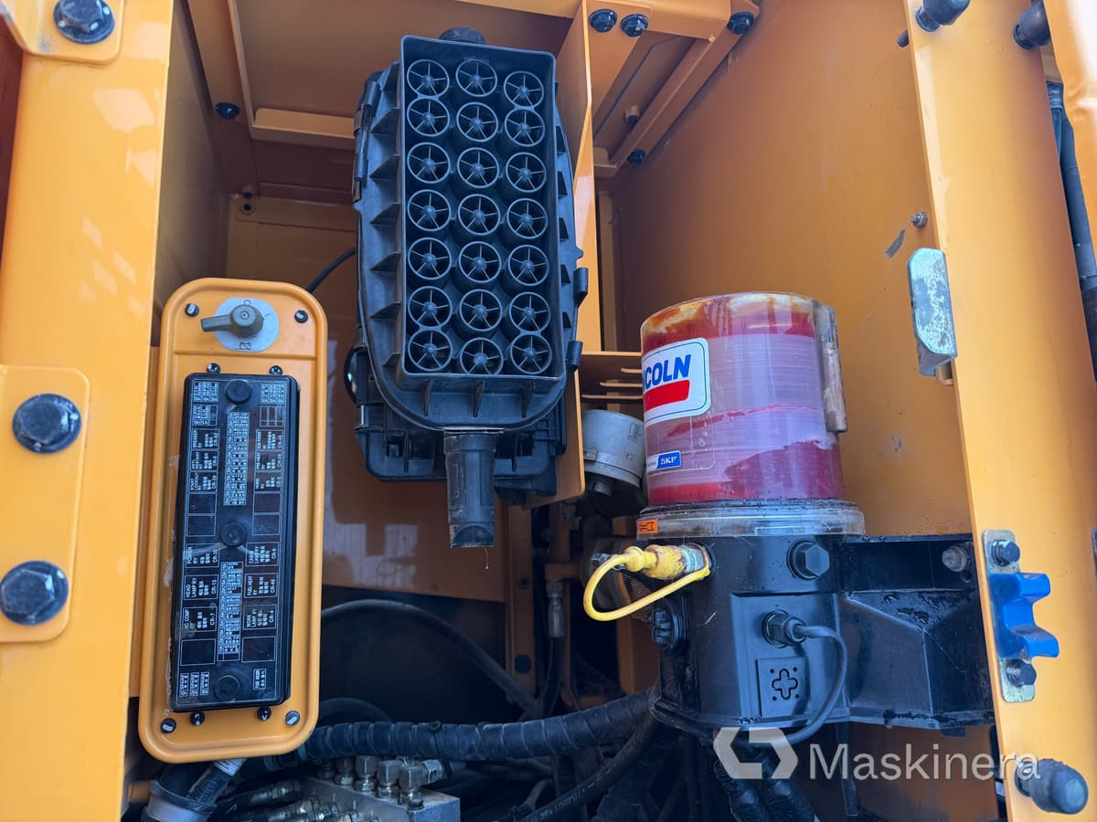 Excavadora de cadenas Grävmaskin Hyundai Robex 300LC-9A: foto 44 Excavadora de cadenas Grävmaskin Hyundai Robex 300LC-9A: foto 44