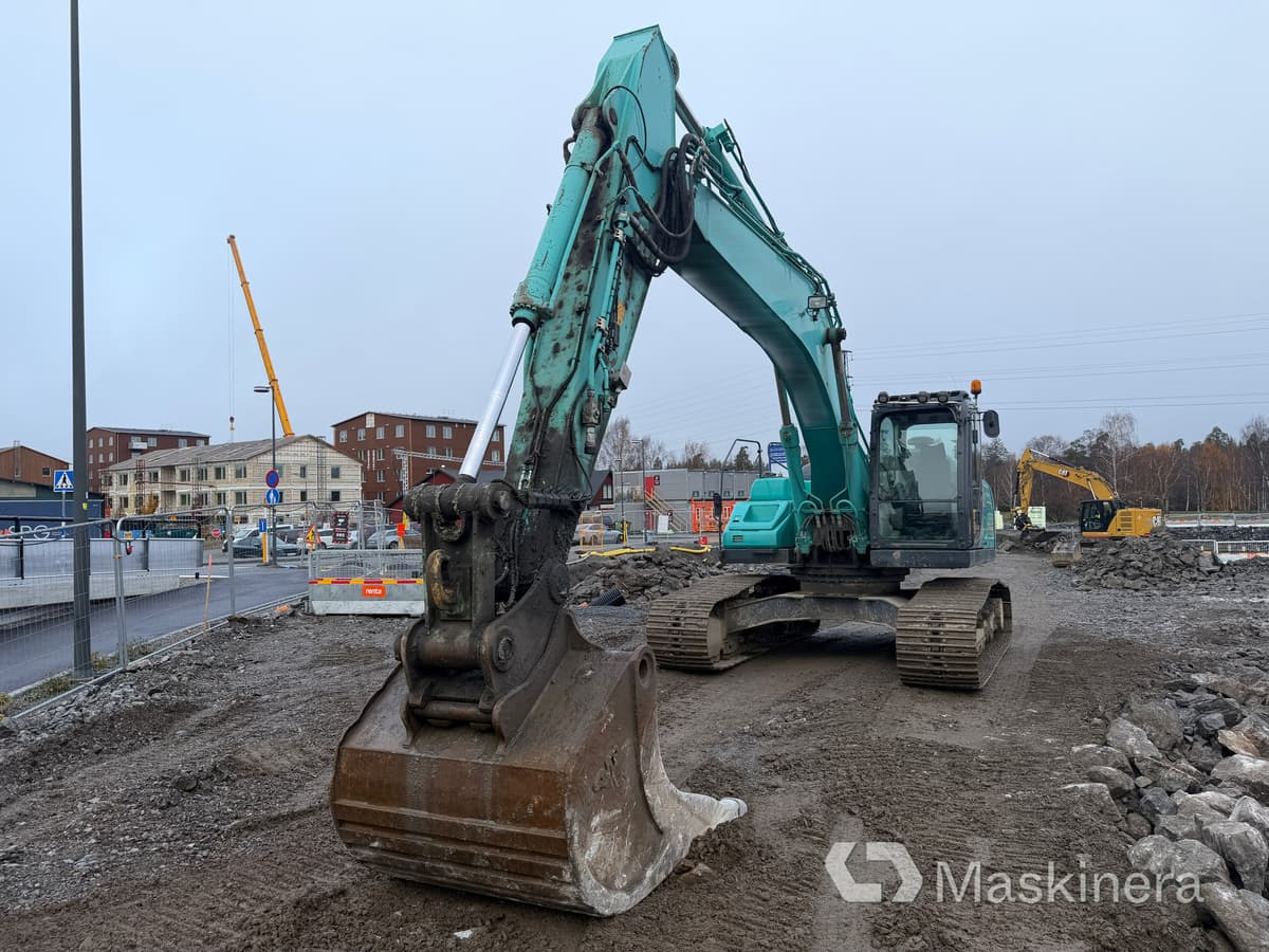 Grävmaskin Kobelco SK260LC-10 - Excavadora de cadenas: foto 2 Grävmaskin Kobelco SK260LC-10 - Excavadora de cadenas: foto 2