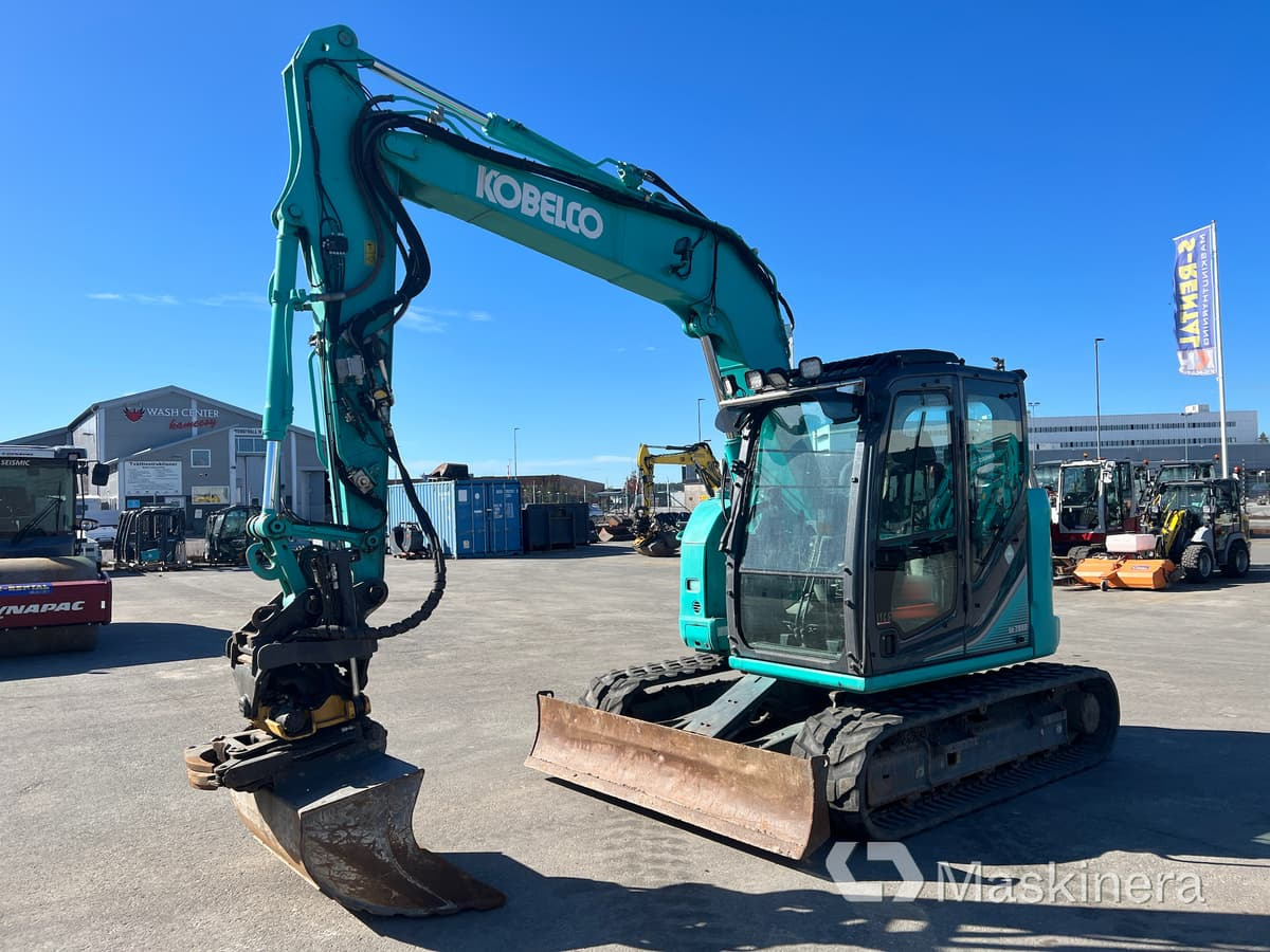 Excavadora de cadenas Grävmaskin Kobelco SK75SR-3E: foto 1