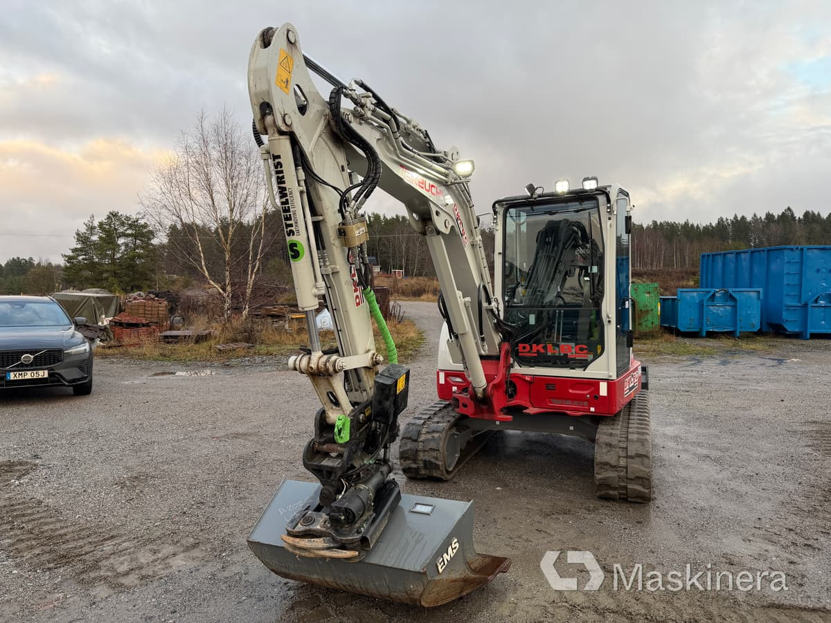 Grävmaskin Takeuchi TB350R med redskap - Excavadora de cadenas: foto 2 Grävmaskin Takeuchi TB350R med redskap - Excavadora de cadenas: foto 2