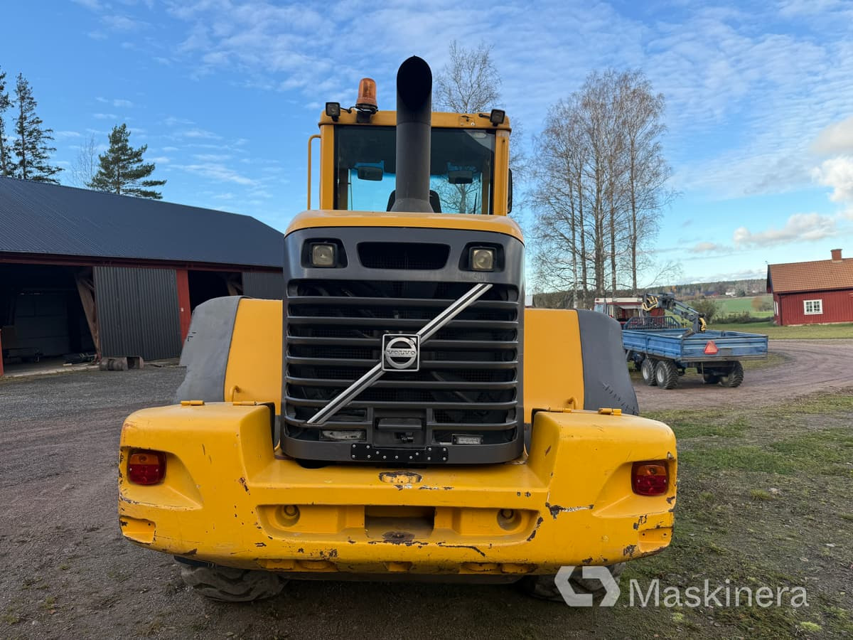 Hjullastare Volvo L90E med tillbehör - Cargadora de ruedas: foto 4 Hjullastare Volvo L90E med tillbehör - Cargadora de ruedas: foto 4