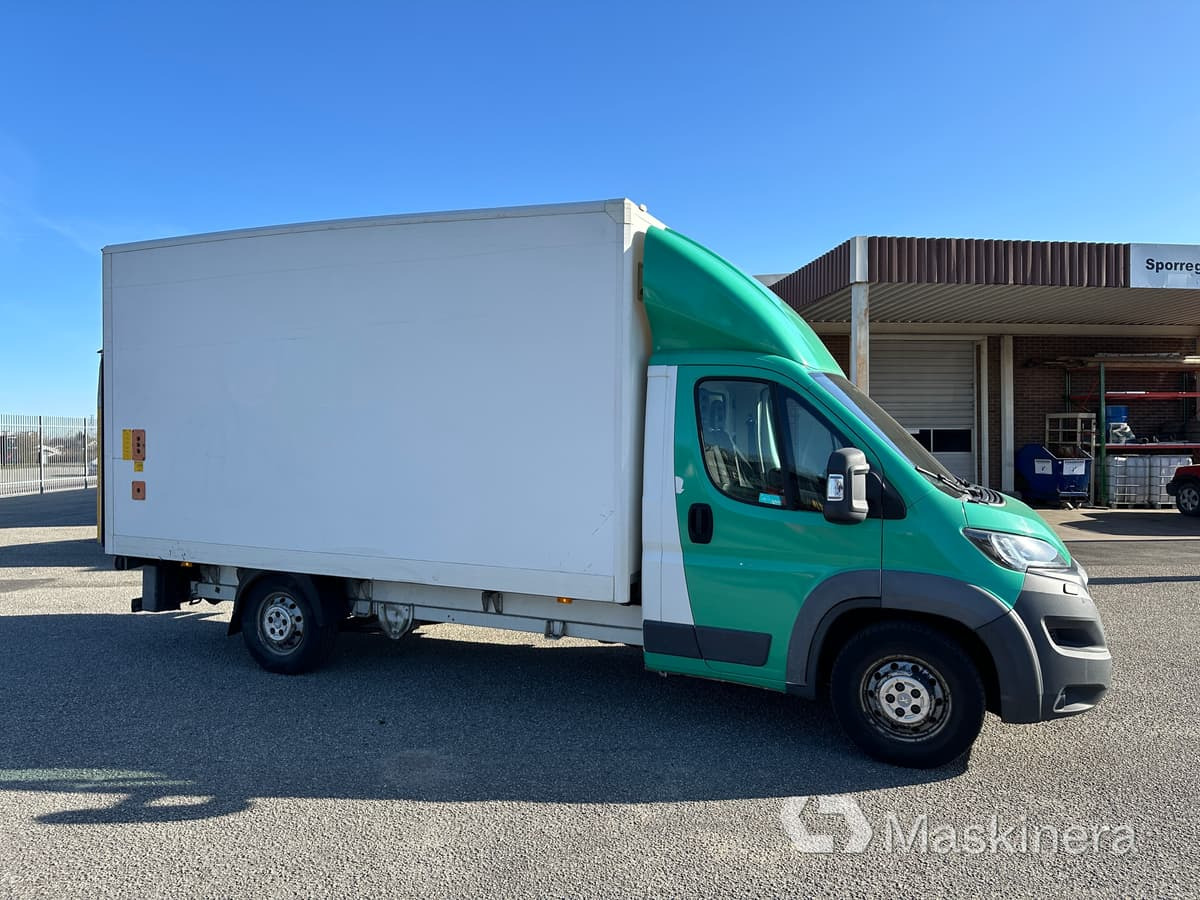 Lastbil Peugeot Boxer 2017 - Furgoneta caja cerrada: foto 4 Lastbil Peugeot Boxer 2017 - Furgoneta caja cerrada: foto 4