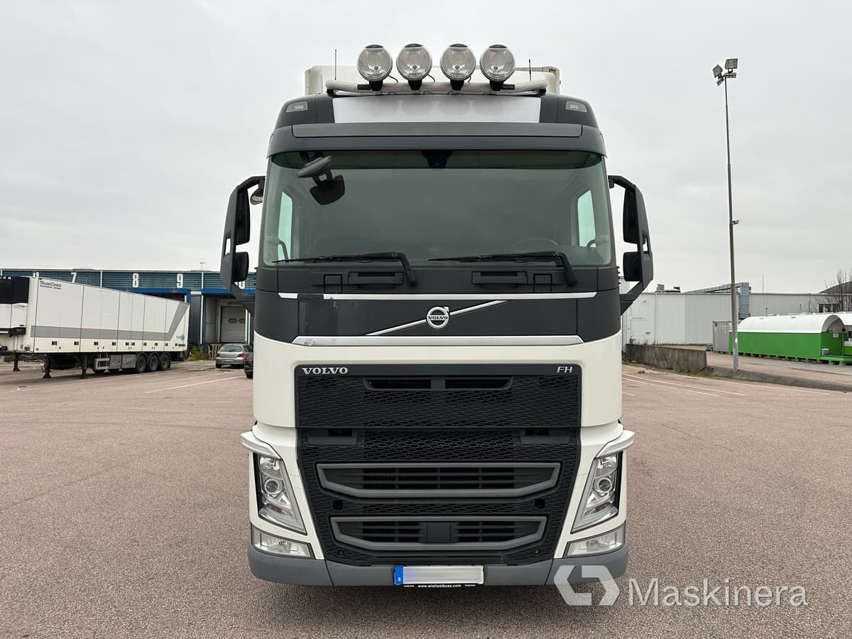 Lastbil Volvo FH 2018 Euro 6 - Camión caja cerrada: foto 3 Lastbil Volvo FH 2018 Euro 6 - Camión caja cerrada: foto 3