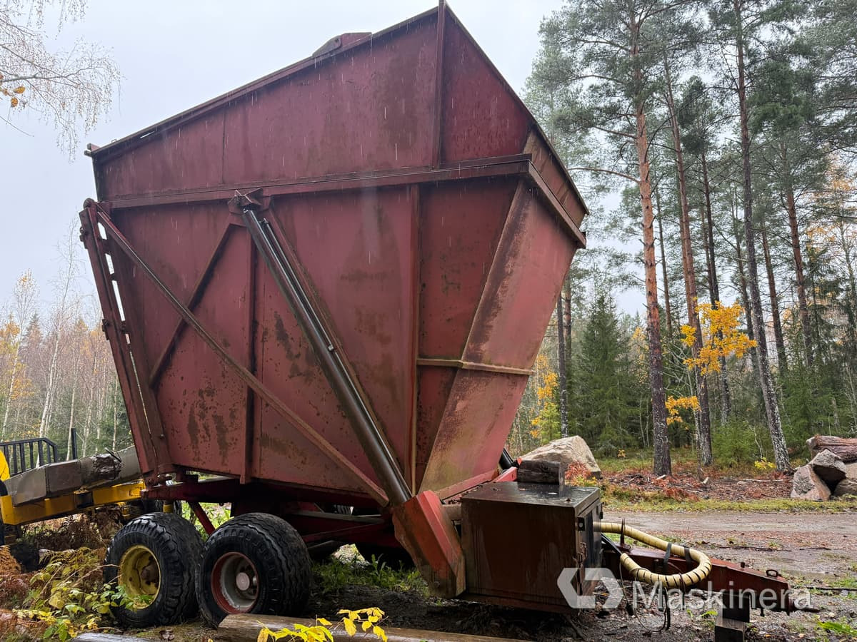 Höglastande & Högtippande Vagn - Maquinaria agrícola: foto 5 Höglastande & Högtippande Vagn - Maquinaria agrícola: foto 5