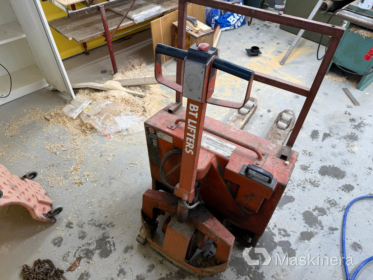 Pallyft BT-truck PPT 1250 E ink laddare - Transpaleta: foto 5 Pallyft BT-truck PPT 1250 E ink laddare - Transpaleta: foto 5