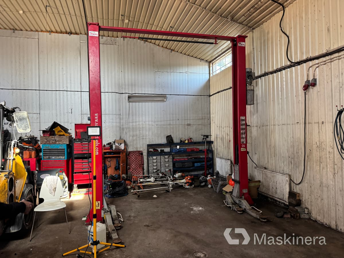 STools Tvåpelarlyft ScandicTools LF-140FE - Equipo de almacén: foto 1 STools Tvåpelarlyft ScandicTools LF-140FE - Equipo de almacén: foto 1