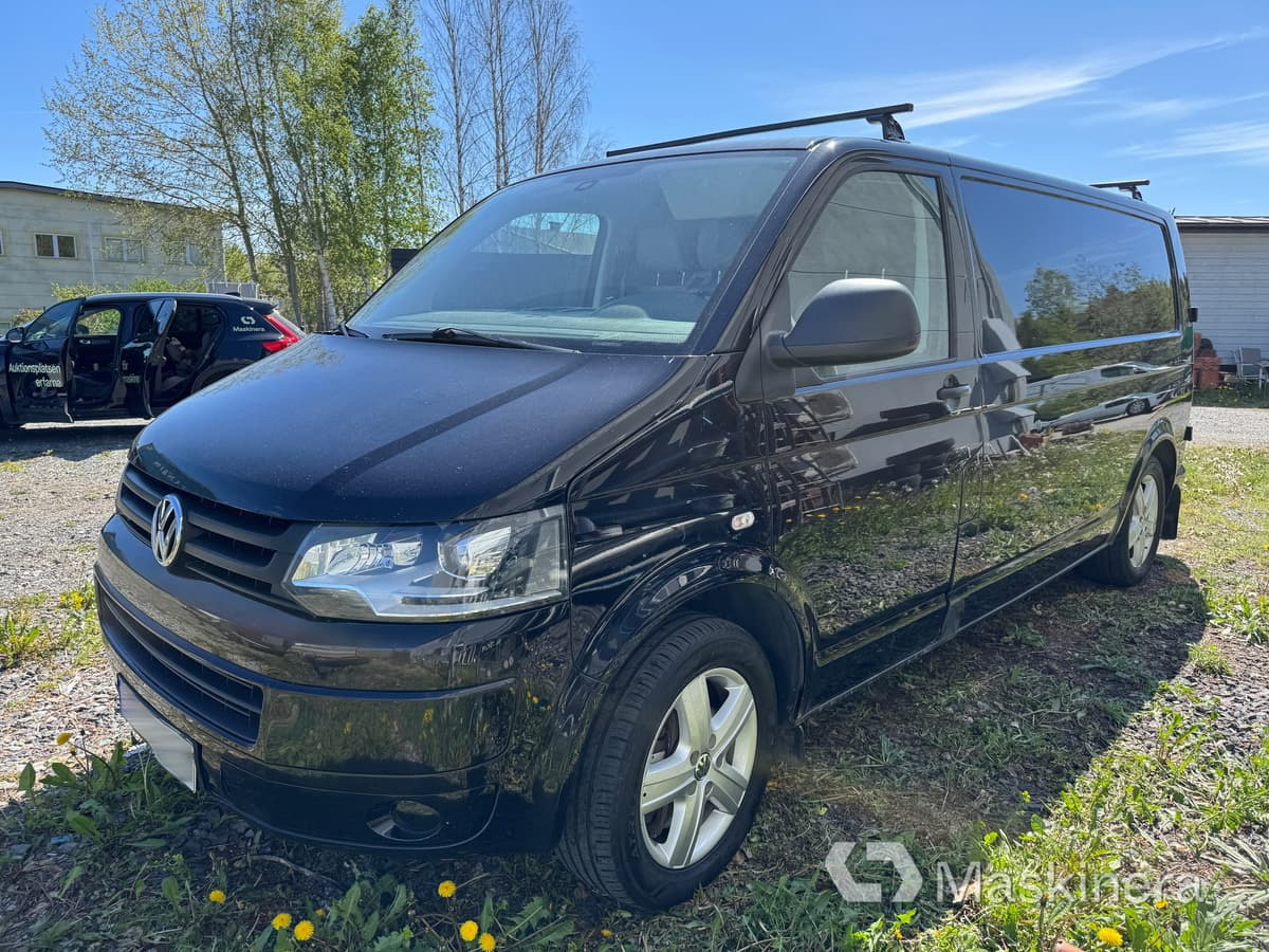 Skåpbil Volkswagen Transporter 4WD - Furgoneta pequeña: foto 1 Skåpbil Volkswagen Transporter 4WD - Furgoneta pequeña: foto 1