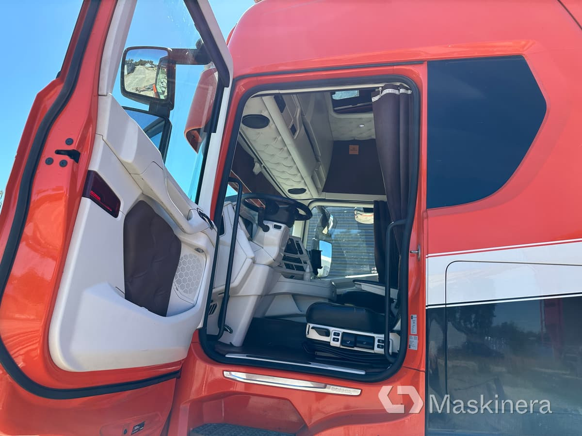Camión forestal Timmerbil Scania R650B 6X4 NB + Släp: foto 49