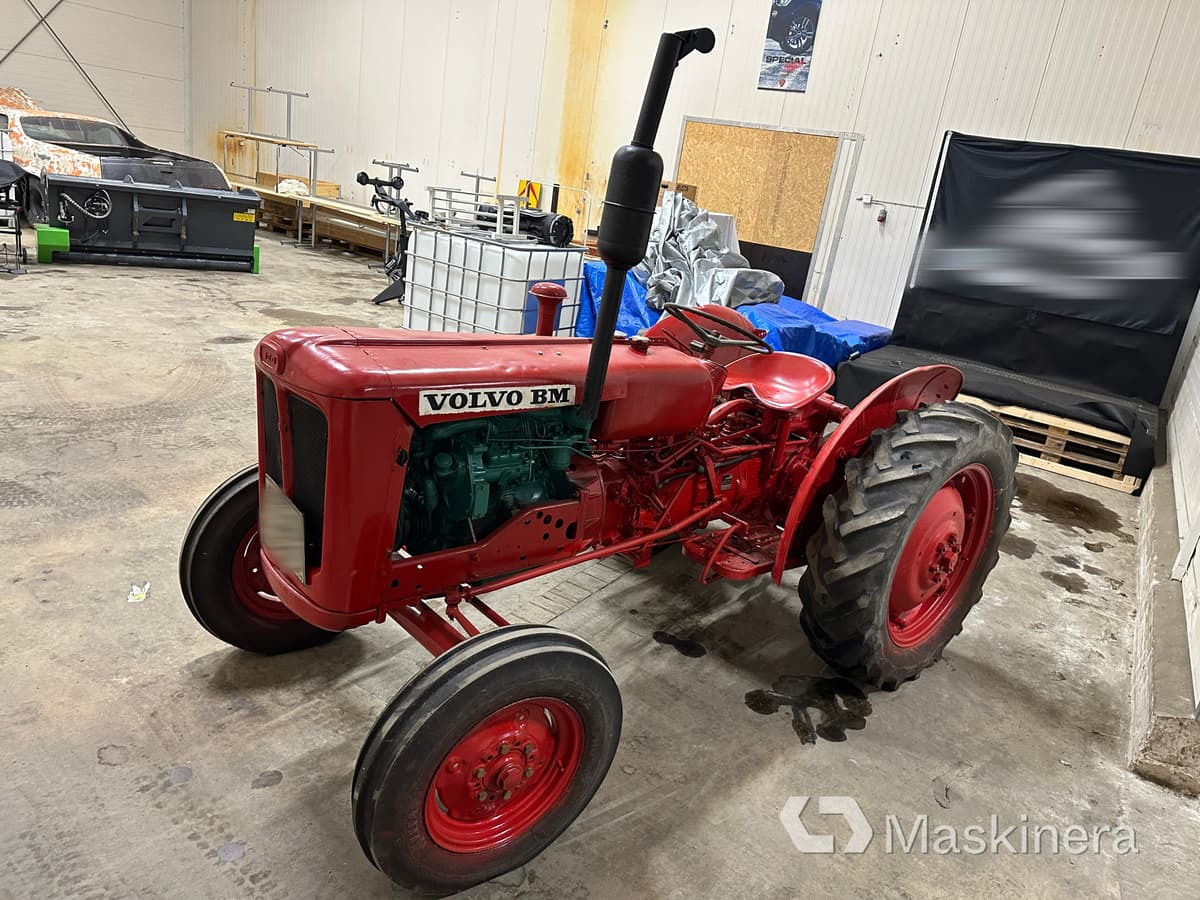 Veterantraktor Volvo BM 320 - Tractor: foto 3 Veterantraktor Volvo BM 320 - Tractor: foto 3