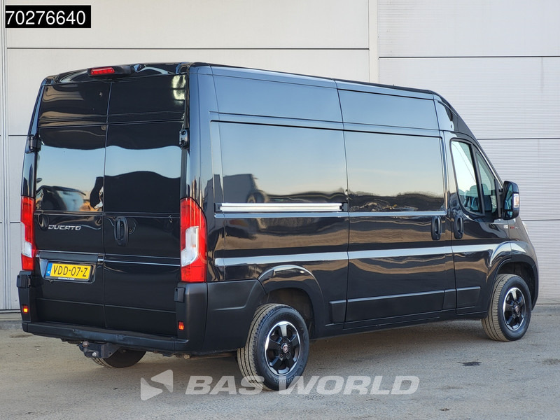 Fiat Ducato 130pk L2H2 LED Navi Camera Airco Cruise L2 11m3 Airco Trekhaak Cruise control - Furgoneta pequeña: foto 5 Fiat Ducato 130pk L2H2 LED Navi Camera Airco Cruise L2 11m3 Airco Trekhaak Cruise control - Furgoneta pequeña: foto 5