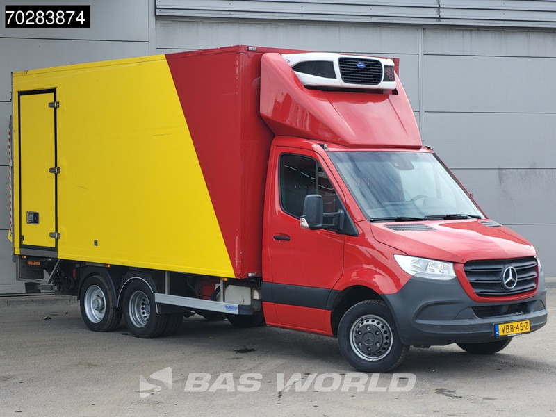 Mercedes-Benz BE-Oplegger BE Combi Bi-Temp 3500KG+ Koel Vries Automaat Luchtvering Carrier Pulsor 600MT D'Hollandia 1000KG Laadklep Clixtar Trekker Oplegg - Furgoneta: foto 5 Mercedes-Benz BE-Oplegger BE Combi Bi-Temp 3500KG+ Koel Vries Automaat Luchtvering Carrier Pulsor 600MT D'Hollandia 1000KG Laadklep Clixtar Trekker Oplegg - Furgoneta: foto 5
