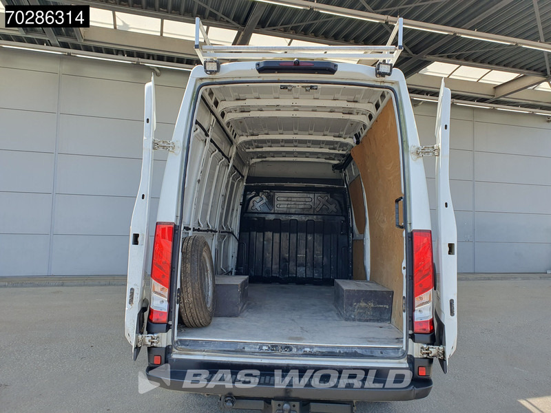 Iveco Daily 35C14 Automaat Dubbellucht L2H2 3,5t Trekhaak Airco Cruise Camera Imperiaal Euro6 L2 12m3 Airco Trekhaak Cruise control - Furgón: foto 3 Iveco Daily 35C14 Automaat Dubbellucht L2H2 3,5t Trekhaak Airco Cruise Camera Imperiaal Euro6 L2 12m3 Airco Trekhaak Cruise control - Furgón: foto 3