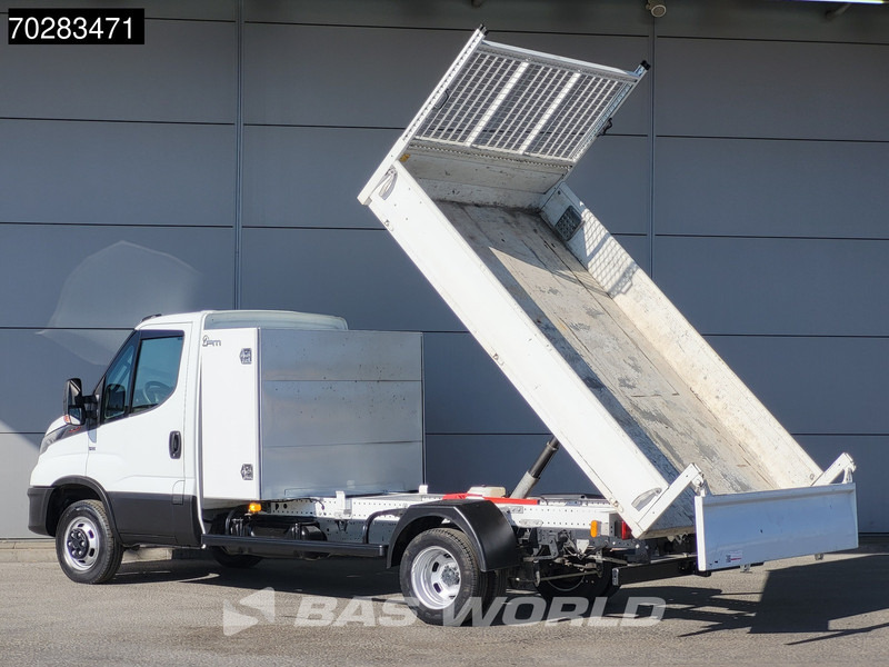 Iveco Daily 35C16 3.0L Kipper met Kist Dubbellucht 3,5t Trekhaak Airco Cruise Euro6 Tipper Benne Kieper 2m3 Airco Trekhaak Cruise control - Furgoneta basculante: foto 2 Iveco Daily 35C16 3.0L Kipper met Kist Dubbellucht 3,5t Trekhaak Airco Cruise Euro6 Tipper Benne Kieper 2m3 Airco Trekhaak Cruise control - Furgoneta basculante: foto 2