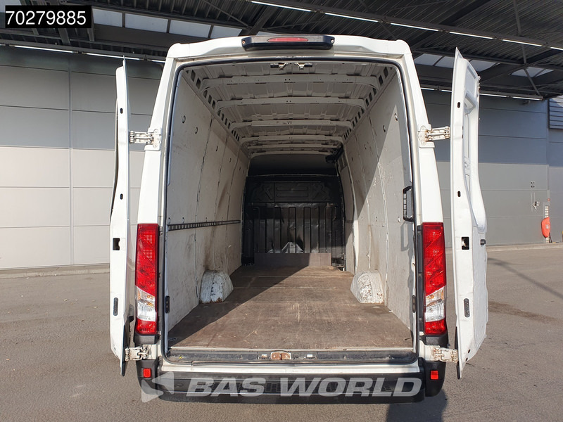Iveco Daily 35S13 L3H2 3500KG Trekgewicht Airco Euro5 L4H2 16m3 Airco - Furgón: foto 3 Iveco Daily 35S13 L3H2 3500KG Trekgewicht Airco Euro5 L4H2 16m3 Airco - Furgón: foto 3