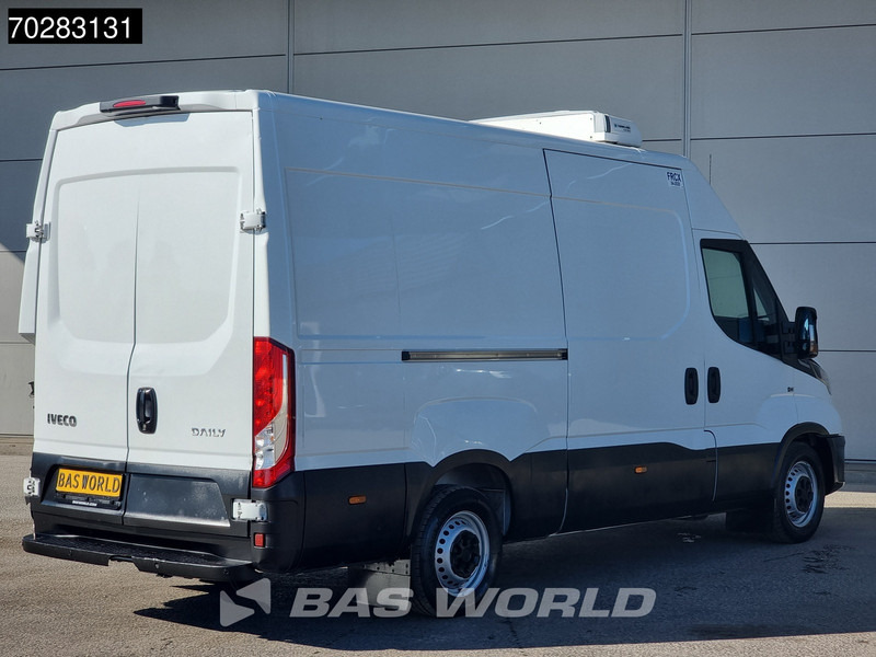 Furgoneta frigorifica Iveco Daily 35S16 SCHADE/DAMAGE! Koelwagen Vriezer Automaat Thermo King V-300 MAX Airco Cruise Parkeersensoren Kühl Kühler Koel Koeler Kühlw: foto 6