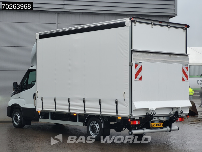 Iveco Daily 35S18 3.0L Automaat Schuifzeilen met Laadklep ACC Navi Bakwagen Schuifzeil Zeilen Koffer Meubelbak 28m3 Airco - Furgoneta con lona: foto 2 Iveco Daily 35S18 3.0L Automaat Schuifzeilen met Laadklep ACC Navi Bakwagen Schuifzeil Zeilen Koffer Meubelbak 28m3 Airco - Furgoneta con lona: foto 2