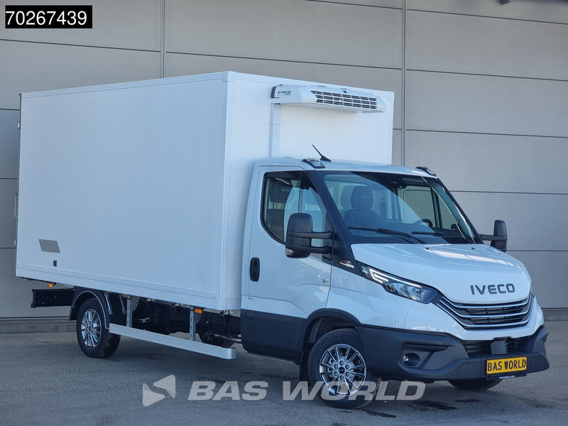 Iveco Daily 35S18 3.0L Koelwagen Vriezer Thermoking V-200 MAX 220V stekker -18 LED Navi Airco ACC Koel Koeler Kühler Bakwagen Kühlwagen Kühl - Furgoneta frigorifica: foto 3 Iveco Daily 35S18 3.0L Koelwagen Vriezer Thermoking V-200 MAX 220V stekker -18 LED Navi Airco ACC Koel Koeler Kühler Bakwagen Kühlwagen Kühl - Furgoneta frigorifica: foto 3