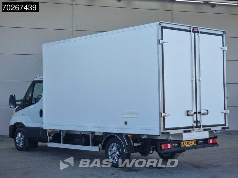Iveco Daily 35S18 3.0L Koelwagen Vriezer Thermoking V-200 MAX 220V stekker -18 LED Navi Airco ACC Koel Koeler Kühler Bakwagen Kühlwagen Kühl - Furgoneta frigorifica: foto 2 Iveco Daily 35S18 3.0L Koelwagen Vriezer Thermoking V-200 MAX 220V stekker -18 LED Navi Airco ACC Koel Koeler Kühler Bakwagen Kühlwagen Kühl - Furgoneta frigorifica: foto 2