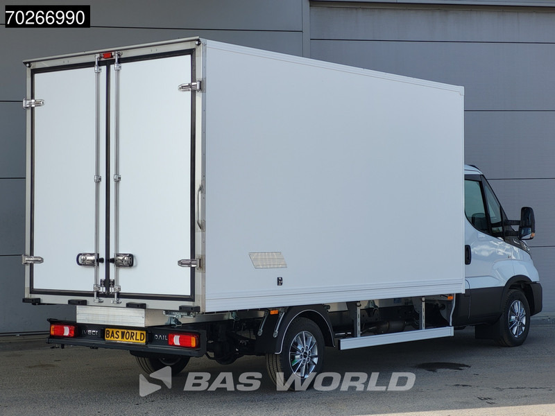 Iveco Daily 35S18 3.0L Koelwagen Vriezer Thermoking V-200 MAX 220V stekker -18 LED Navi Airco ACC Koel Koeler Kühler Kühlwagen Bakwagen Kühl - Furgoneta frigorifica: foto 5 Iveco Daily 35S18 3.0L Koelwagen Vriezer Thermoking V-200 MAX 220V stekker -18 LED Navi Airco ACC Koel Koeler Kühler Kühlwagen Bakwagen Kühl - Furgoneta frigorifica: foto 5