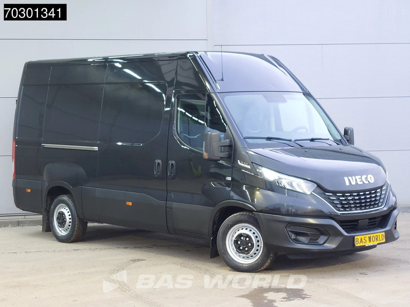 Iveco Daily 35S21 3.0L Automaat 210PK 3,5t Trekhaak LED Navi Airco Cruise Euro6 L2 Airco Trekhaak Cruise control - Furgón: foto 3 Iveco Daily 35S21 3.0L Automaat 210PK 3,5t Trekhaak LED Navi Airco Cruise Euro6 L2 Airco Trekhaak Cruise control - Furgón: foto 3
