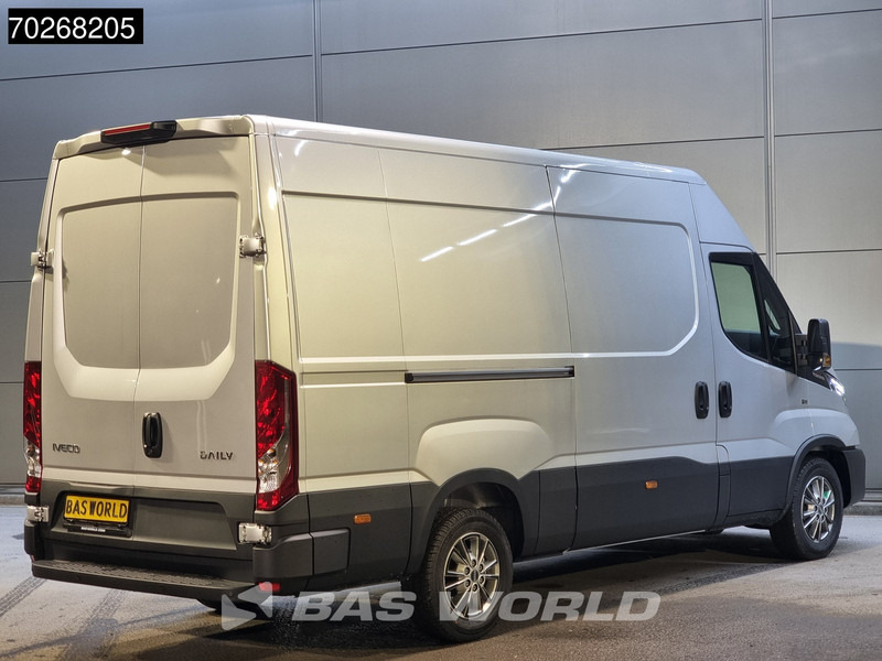 Iveco Daily 35S21 3.0L Automaat L2H2 2025model ACC LED Camera Parkeersensoren L2 3,5t Trekgewicht 12m3 Airco - Furgón: foto 5 Iveco Daily 35S21 3.0L Automaat L2H2 2025model ACC LED Camera Parkeersensoren L2 3,5t Trekgewicht 12m3 Airco - Furgón: foto 5