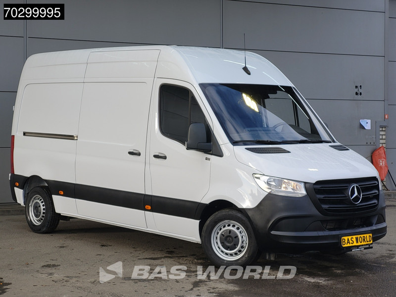 Mercedes-Benz Sprinter 311 CDI L2H2 Airco Cruise MBUX CarPlay Euro6 L2 Airco Cruise control - Furgoneta pequeña: foto 3 Mercedes-Benz Sprinter 311 CDI L2H2 Airco Cruise MBUX CarPlay Euro6 L2 Airco Cruise control - Furgoneta pequeña: foto 3