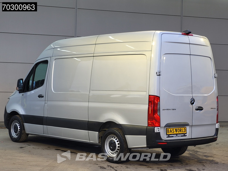 Mercedes-Benz Sprinter 315 CDI Automaat L2H2 150PK Airco Camera Parkeersensoren MBUX CarPlay Euro6 L2 12m3 Airco - Furgoneta pequeña: foto 2 Mercedes-Benz Sprinter 315 CDI Automaat L2H2 150PK Airco Camera Parkeersensoren MBUX CarPlay Euro6 L2 12m3 Airco - Furgoneta pequeña: foto 2