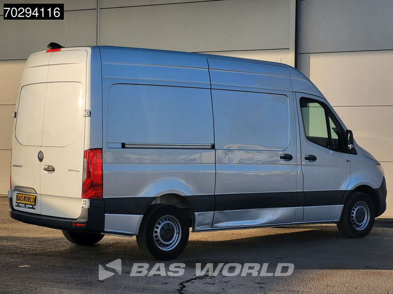 Mercedes-Benz Sprinter 315 CDI Automaat L2H2 150PK Airco Camera Parkeersensoren MBUX CarPlay Euro6 L2 12m3 Airco - Furgoneta pequeña: foto 5 Mercedes-Benz Sprinter 315 CDI Automaat L2H2 150PK Airco Camera Parkeersensoren MBUX CarPlay Euro6 L2 12m3 Airco - Furgoneta pequeña: foto 5